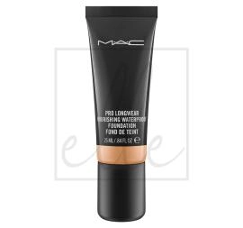 Pro longwear nourishing waterproof foundation - nc35