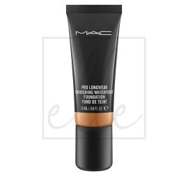 Pro longwear nourishing waterproof foundation - nc45