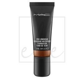 Pro longwear nourishing waterproof foundation - nc50