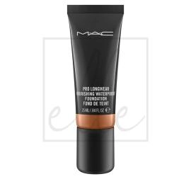 Pro longwear nourishing waterproof foundation - nw40