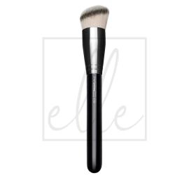 Mac 170 synthetic rounded slant brush