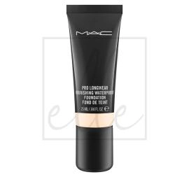 Pro longwear nourishing waterproof foundation - nw13