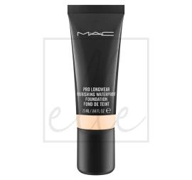 Pro longwear nourishing waterproof foundation - n18