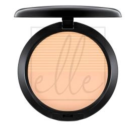 Studio waterweight powder / pressed - light plus