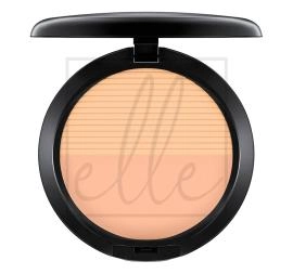 Studio waterweight powder / pressed - medium