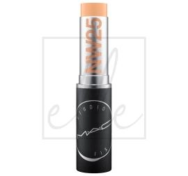 Studio fix soft matte foundation stick - nw25