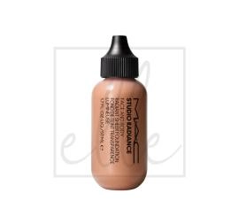 Mac studio radiance face & body w3 - 50ml